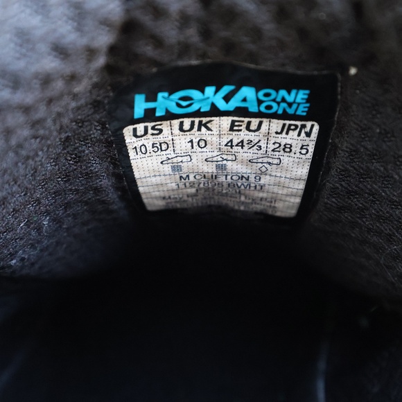 HOKA ONE ONE Clifton 9 Running Shoes – Men’s 10.5 - Picture 6 of 11